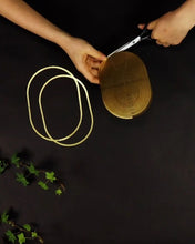 Load image into Gallery viewer, Brass Chain Plant Support
