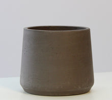 Lade das Bild in den Galerie-Viewer, Patt pot - Root Houseplants
